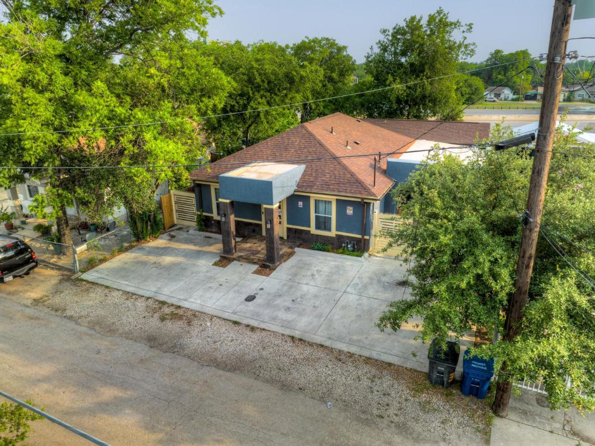 Private Hot Tub3Bd2Ba 2 Miles To Sa River Walk Сан-Антонио Экстерьер фото